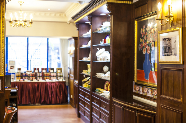 古典玫瑰園(桃園林口店)：【桃園】龜山午後的美好時光-古典玫瑰園林口店