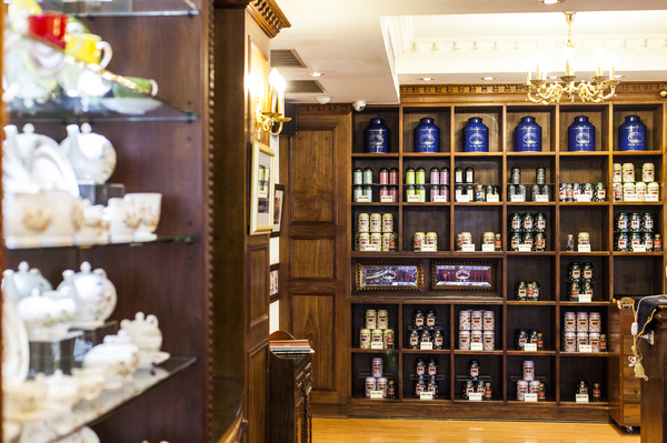 古典玫瑰園(桃園林口店)：【桃園】龜山午後的美好時光-古典玫瑰園林口店