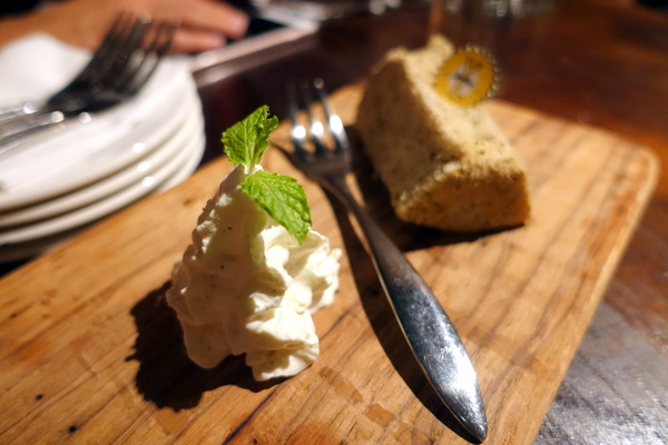 Woo Taipei 窩台北:(胖樺食記)台北東區超推薦酒吧「Woo Taipei窩台北」/超大份量拼盤/特色調酒/咖啡廳/義大利麵