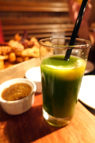 Woo Taipei 窩台北:(胖樺食記)台北東區超推薦酒吧「Woo Taipei窩台北」/超大份量拼盤/特色調酒/咖啡廳/義大利麵