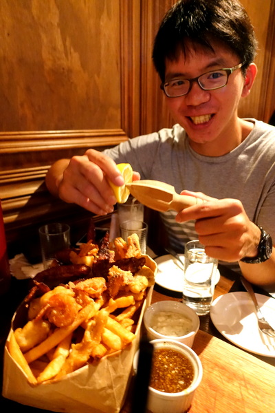 Woo Taipei 窩台北:(胖樺食記)台北東區超推薦酒吧「Woo Taipei窩台北」/超大份量拼盤/特色調酒/咖啡廳/義大利麵