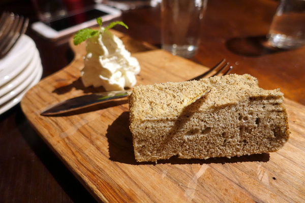 Woo Taipei 窩台北:(胖樺食記)台北東區超推薦酒吧「Woo Taipei窩台北」/超大份量拼盤/特色調酒/咖啡廳/義大利麵