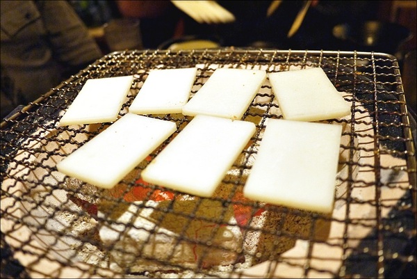 潮肉壽喜燒(忠孝店)：【潮肉壽喜燒】好吃永遠值得久候！超優質壽喜燒又一發！