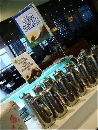 精彩火鍋(台北館前店)：［台北車站］精彩火鍋．新鮮食材吃到飽