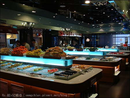 精彩火鍋(台北館前店)：［台北車站］精彩火鍋．新鮮食材吃到飽