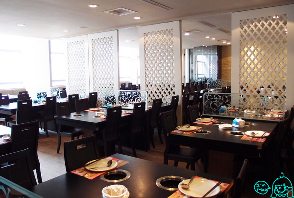 精彩火鍋(台北館前店):【試吃】肉片現點現切!火鍋吃到飽「精彩火鍋(台北館前店)」