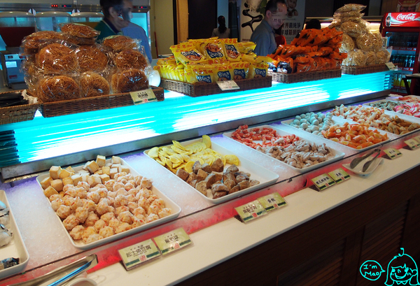 精彩火鍋(台北館前店):【試吃】肉片現點現切!火鍋吃到飽「精彩火鍋(台北館前店)」