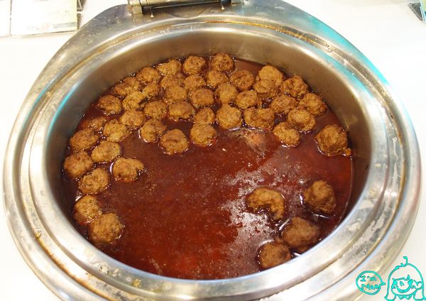 精彩火鍋(台北館前店):【試吃】肉片現點現切!火鍋吃到飽「精彩火鍋(台北館前店)」