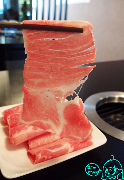 精彩火鍋(台北館前店):【試吃】肉片現點現切!火鍋吃到飽「精彩火鍋(台北館前店)」