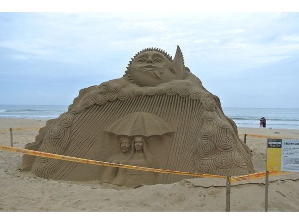 福隆海水浴場：【遊記】o○。oO。宜蘭 福隆2012沙雕展 　驚奇又可愛的沙雕展，今年又要展出啦～o○。o。○