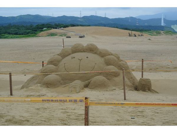 福隆海水浴場：【遊記】o○。oO。宜蘭 福隆2012沙雕展 　驚奇又可愛的沙雕展，今年又要展出啦～o○。o。○