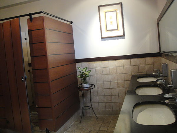 淡水緣道觀音廟(Yuandao Kuan-Yin Temple)：【新北市淡水】 ★★ 緣道觀音廟 ★★