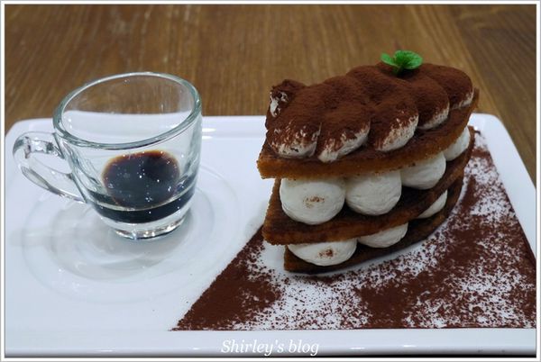 Monteur 夢甜屋中山門市：中山站‧MONTEUR Cafe 夢甜屋