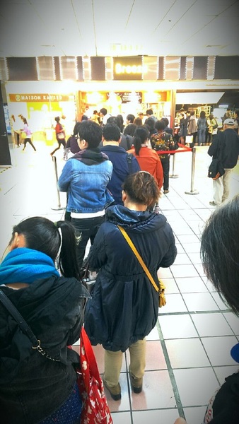 Uncle Tetsu's cheese Cake徹思叔叔の店(台北車站微風店)：台北車站人氣排隊店【Uncle Tetsu’s Cheese Cake】，慕名而買的〞〞起司蛋糕〞〞竟讓我愛上它了！