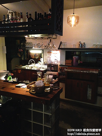 Toasteria Cafe三號(敦南店)：[食記]台北東區 洋溢地中海懷舊風情的小酒館- Toasteria 吐司利亞 台北烤起士之家 (敦南店)