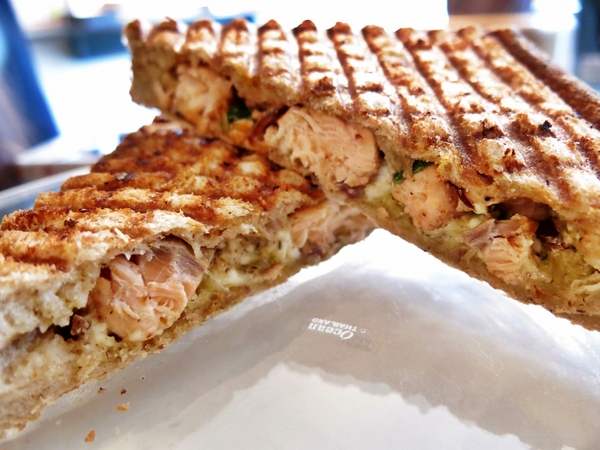 Toasteria Cafe三號(敦南店):【捷運忠孝敦化】台北東區的小地中海 — Toasteria Cafe 吐司利亞