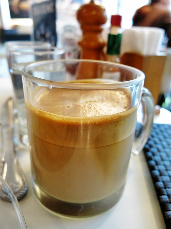 Toasteria Cafe三號(敦南店):【捷運忠孝敦化】台北東區的小地中海 — Toasteria Cafe 吐司利亞