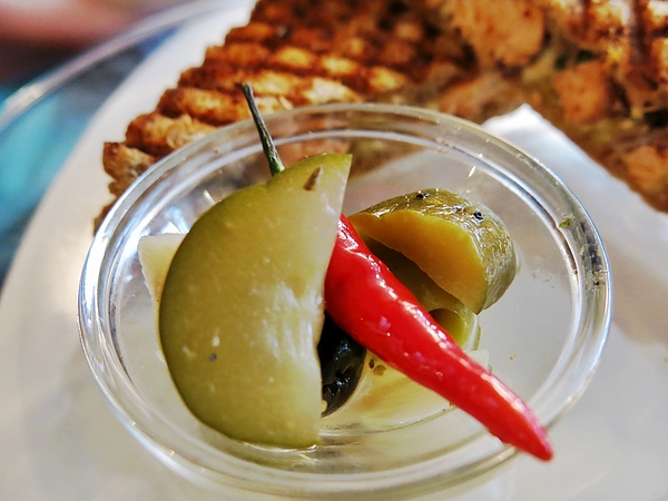 Toasteria Cafe三號(敦南店):【捷運忠孝敦化】台北東區的小地中海 — Toasteria Cafe 吐司利亞