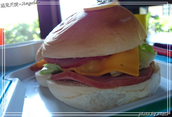 伽利略親子餐廳(信義店)：▪ 用餐環境舒適的伽利略親子餐廳 [信義店]