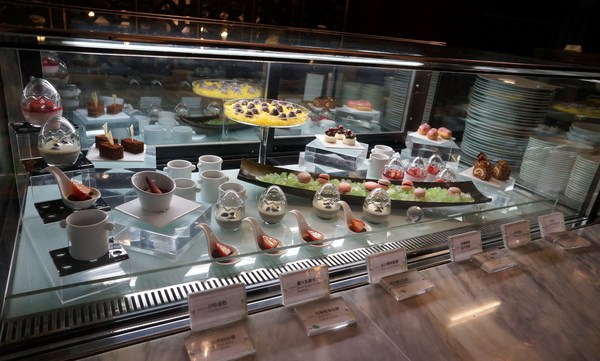 六福皇宮-絲路宴餐廳 Silk Road Feast:六福皇宮♥ 絲路宴♥ 吃到飽 ♥多國料理