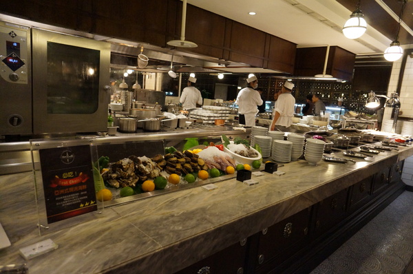 六福皇宮-絲路宴餐廳 Silk Road Feast:六福皇宮♥ 絲路宴♥ 吃到飽 ♥多國料理