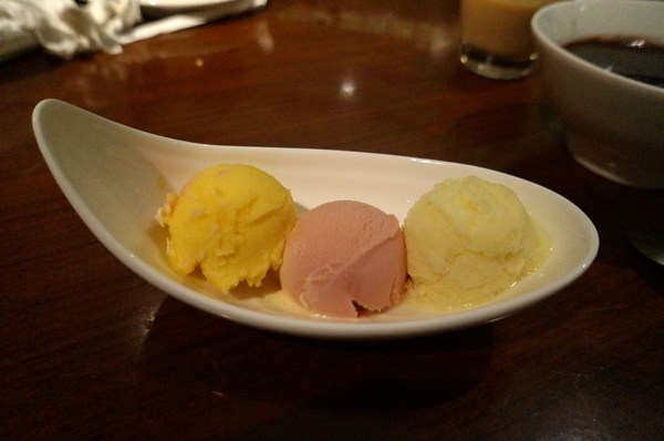 六福皇宮-絲路宴餐廳 Silk Road Feast:六福皇宮♥ 絲路宴♥ 吃到飽 ♥多國料理