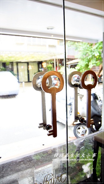 鬆餅公主Caf'e Muffin Princess:【食記/台北市】捷運美食~超夢幻下午茶♪♪鬆餅公主♪♪