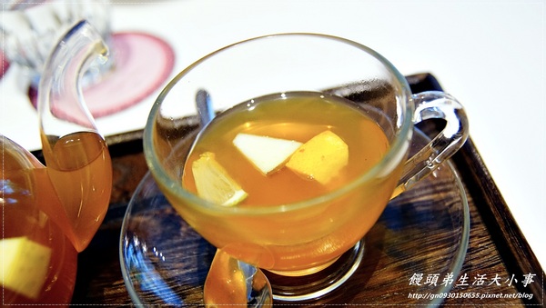 鬆餅公主Caf'e Muffin Princess:【食記/台北市】捷運美食~超夢幻下午茶♪♪鬆餅公主♪♪