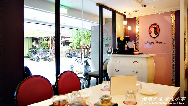 鬆餅公主Caf'e Muffin Princess:【食記/台北市】捷運美食~超夢幻下午茶♪♪鬆餅公主♪♪