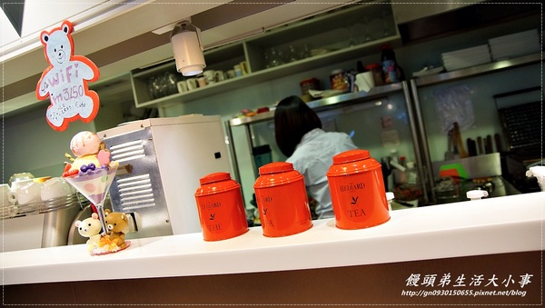 鬆餅公主Caf'e Muffin Princess:【食記/台北市】捷運美食~超夢幻下午茶♪♪鬆餅公主♪♪