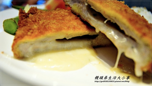 鬆餅公主Caf'e Muffin Princess:【食記/台北市】捷運美食~超夢幻下午茶♪♪鬆餅公主♪♪