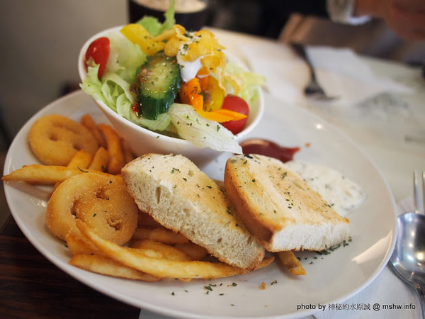 阿喜義大利麵：【食記】台中大里-Ashi Pasta 阿喜義大利麵 : 喂喂喂~這個明太子超犯規的啊!!@@