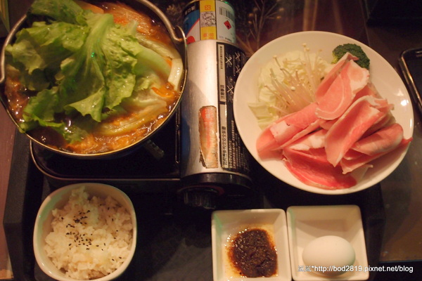 花現鳥地方：【台中東海】花現鳥地方－眾多人推薦的濃郁乳酪鍋