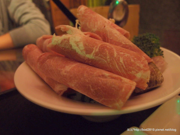 花現鳥地方：【台中東海】花現鳥地方－眾多人推薦的濃郁乳酪鍋