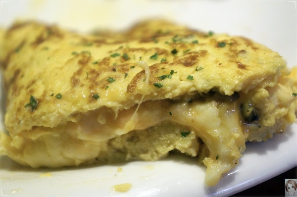 Second Floor Caf'e貳樓餐館(微風台北車站店)：台北 北車 Second Floor Caf'e貳樓餐館~人氣店有理之好好吃早午餐