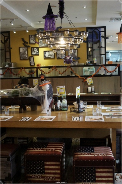 Second Floor Caf'e貳樓餐館(微風台北車站店)：台北捷運北車貳樓(二訪)~今天是頭牛之好多蔬菜早午餐