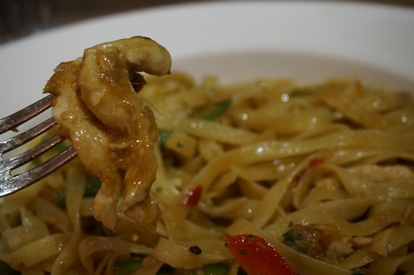 貳樓餐館 Second Floor Caf'e(微風台北車站店)：[北車.微風]Second Floor Caf'e貳樓餐館: 義大利麵套餐