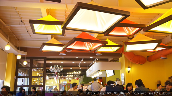 幾分甜(五工店):【食記】幾分甜幸福城堡