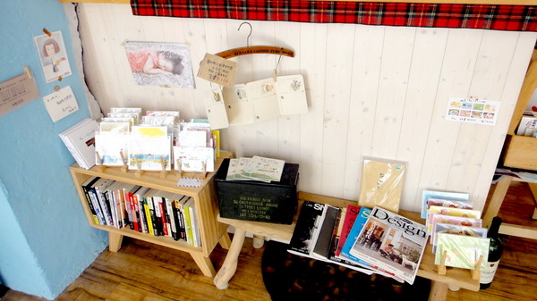 時光咖啡：【台中東海】一本書、一杯咖啡、一份悠閒！時光咖啡！