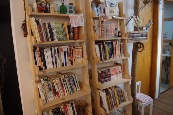 時光咖啡:【台中東海】時光咖啡-悠閒時光有咖啡、鬆餅的香氣陪伴你~