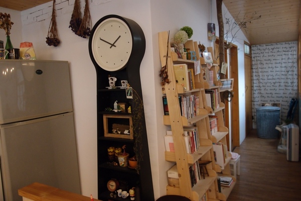 時光咖啡:【台中東海】時光咖啡-悠閒時光有咖啡、鬆餅的香氣陪伴你~