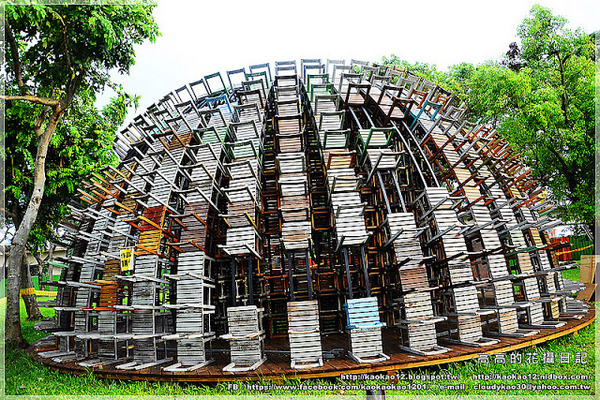 高雄駁二藝術特區：【高雄】鹽埕區。駁二藝術特區《南方噴泉－駁二駐村藝術家闕巧涵戶外裝置展》