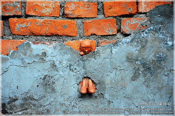 駁二藝術特區：【高雄】鹽埕區。駁二藝術特區《期間限定藍色雨滴》與 大義倉庫區隨拍