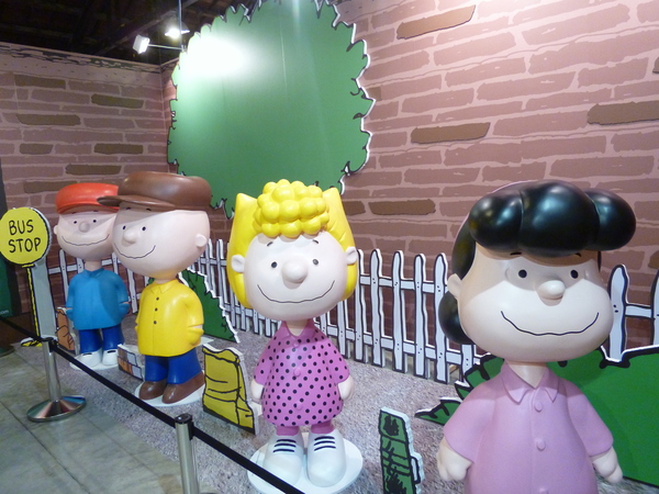 走進花生漫畫: Snoopy 65週年巡迴特展(高雄場)：【口碑場】一起來駁二跟Snoopy玩吧!!－走進花生漫畫: Snoopy 65週年巡迴特展