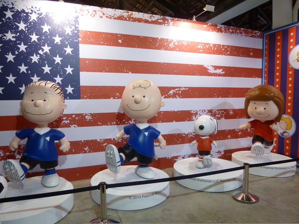 走進花生漫畫: Snoopy 65週年巡迴特展(高雄場)：【口碑場】一起來駁二跟Snoopy玩吧!!－走進花生漫畫: Snoopy 65週年巡迴特展