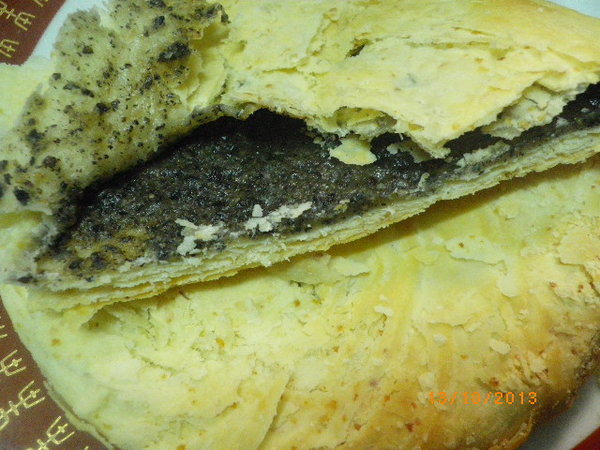 裕珍馨食品(蔣公店)：香濃好滋味[奶油酥餅]胚芽.黑芝麻口味