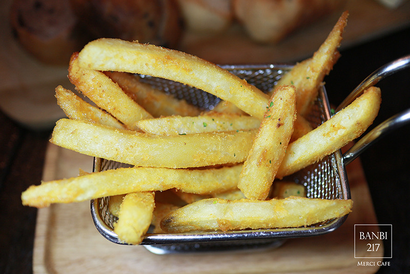 Banbi217 美食旅遊: Merci Cafe 不是二店而是搬家新址 板橋人氣早午餐店,下午茶,咖啡館,聚餐餐廳(捷運板橋站)