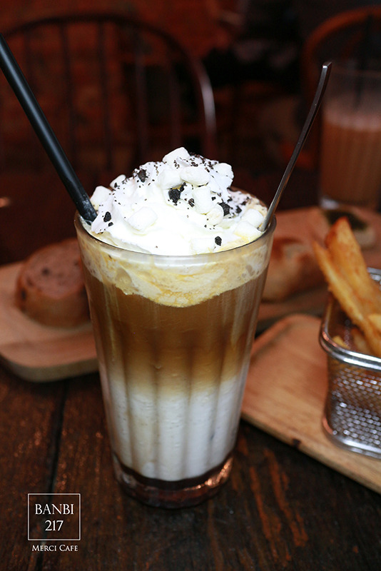 Banbi217 美食旅遊: Merci Cafe 不是二店而是搬家新址 板橋人氣早午餐店,下午茶,咖啡館,聚餐餐廳(捷運板橋站)