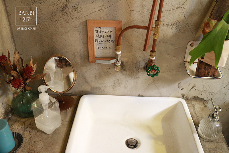 Banbi217 美食旅遊: Merci Cafe 不是二店而是搬家新址 板橋人氣早午餐店,下午茶,咖啡館,聚餐餐廳(捷運板橋站)