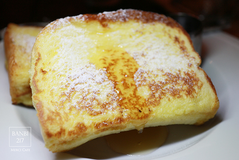 Banbi217 美食旅遊: Merci Cafe 不是二店而是搬家新址 板橋人氣早午餐店,下午茶,咖啡館,聚餐餐廳(捷運板橋站)